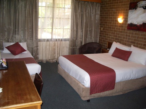 Aviators Lodge - Hervey Bay Accommodation 8