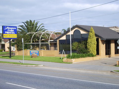 Aviators Lodge - Hervey Bay Accommodation 13