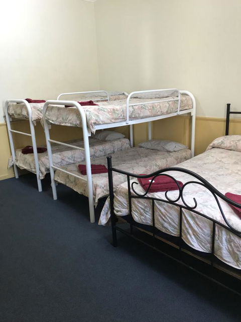 Travelway Motel - Hervey Bay Accommodation 7