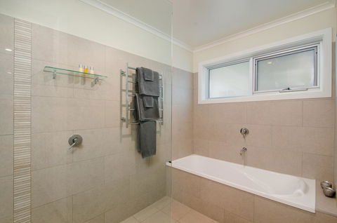 City One Apartment - Tourism Hervey Bay 4