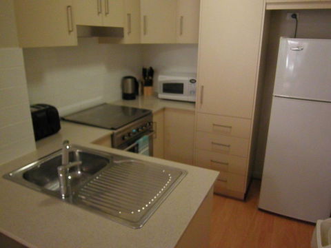 Marco Polo Apartments - Hervey Bay Accommodation 2