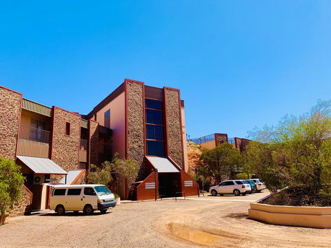 Desert Cave Hotel - Hervey Bay Accommodation 28