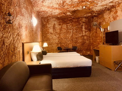 Desert Cave Hotel - Hervey Bay Accommodation 16