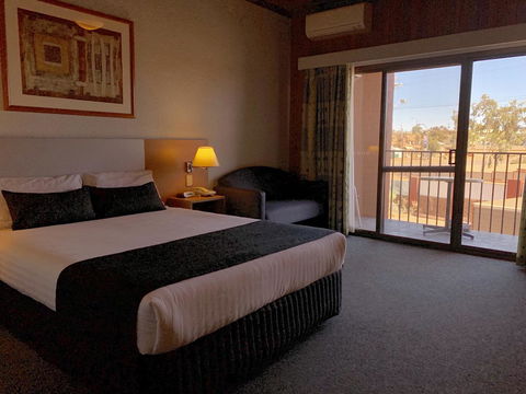 Desert Cave Hotel - Hervey Bay Accommodation 20