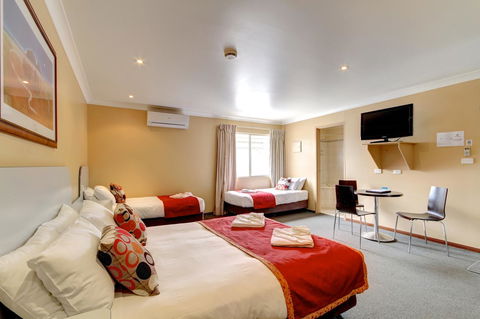 Victoria Hotel Strathalbyn - Tourism Hervey Bay 16