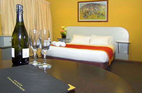 Victoria Hotel Strathalbyn - Tourism Hervey Bay 13
