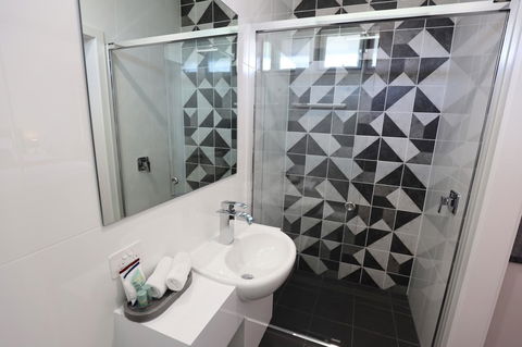 Robe Central Motel - Hervey Bay Accommodation 2