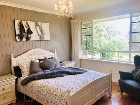 Stunning House With Beautiful Entertainment Area!! - Tourism Hervey Bay 2