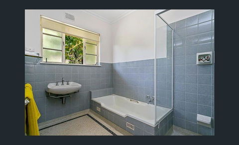 Stunning House With Beautiful Entertainment Area!! - Tourism Hervey Bay 11