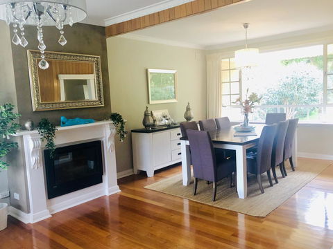Stunning House With Beautiful Entertainment Area!! - Tourism Hervey Bay 4