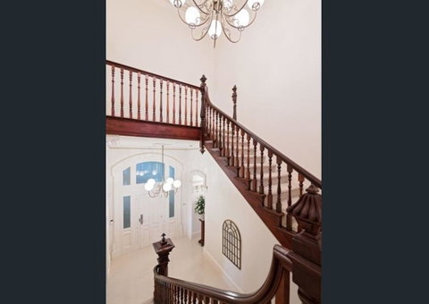 The Grand Ocean Apartment - Hervey Bay Accommodation 6