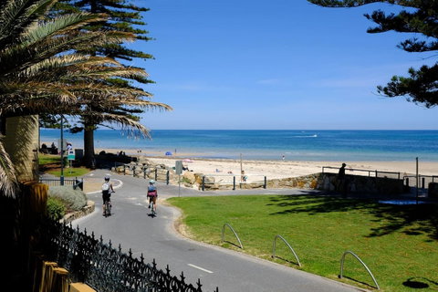 The Grand Ocean Apartment - Hervey Bay Accommodation 11