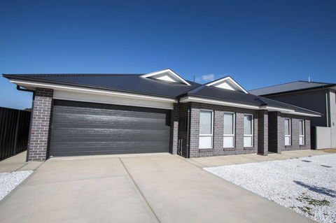 Serene Shores - Hervey Bay Accommodation 0