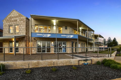 Robe Marina Accommodation - Tourism Hervey Bay 6