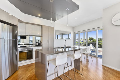 Robe Marina Accommodation - Tourism Hervey Bay 21
