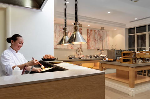 Rydges Newcastle - Hervey Bay Accommodation 31