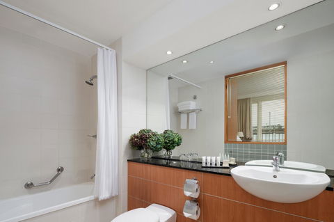 Rydges Newcastle - Hervey Bay Accommodation 20