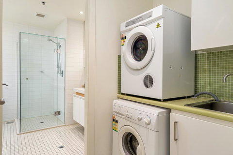 Glenelg Skyline Beachfront Penthouse, Adelaide - Hervey Bay Accommodation 20