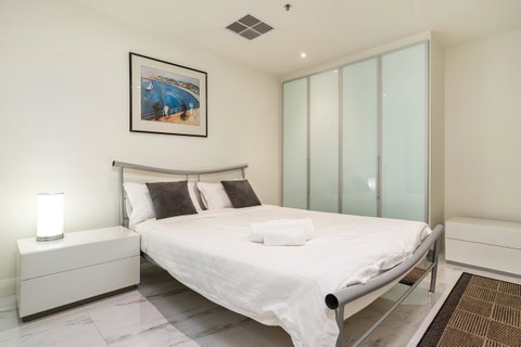 Glenelg Skyline Beachfront Penthouse, Adelaide - Hervey Bay Accommodation 18