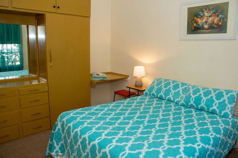 Kimba Units - Tourism Hervey Bay 0