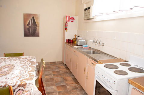 Kimba Units - Tourism Hervey Bay 15