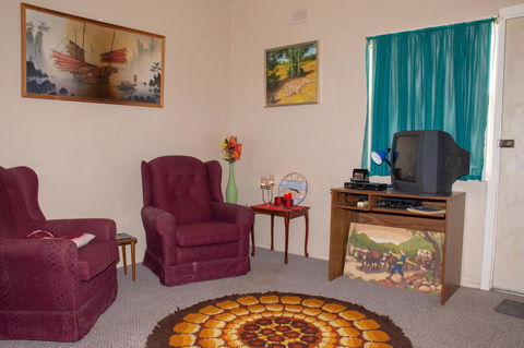 Kimba Units - Tourism Hervey Bay 9