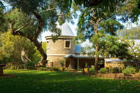 Grand Cru Estate Homestead - Hervey Bay Accommodation 11