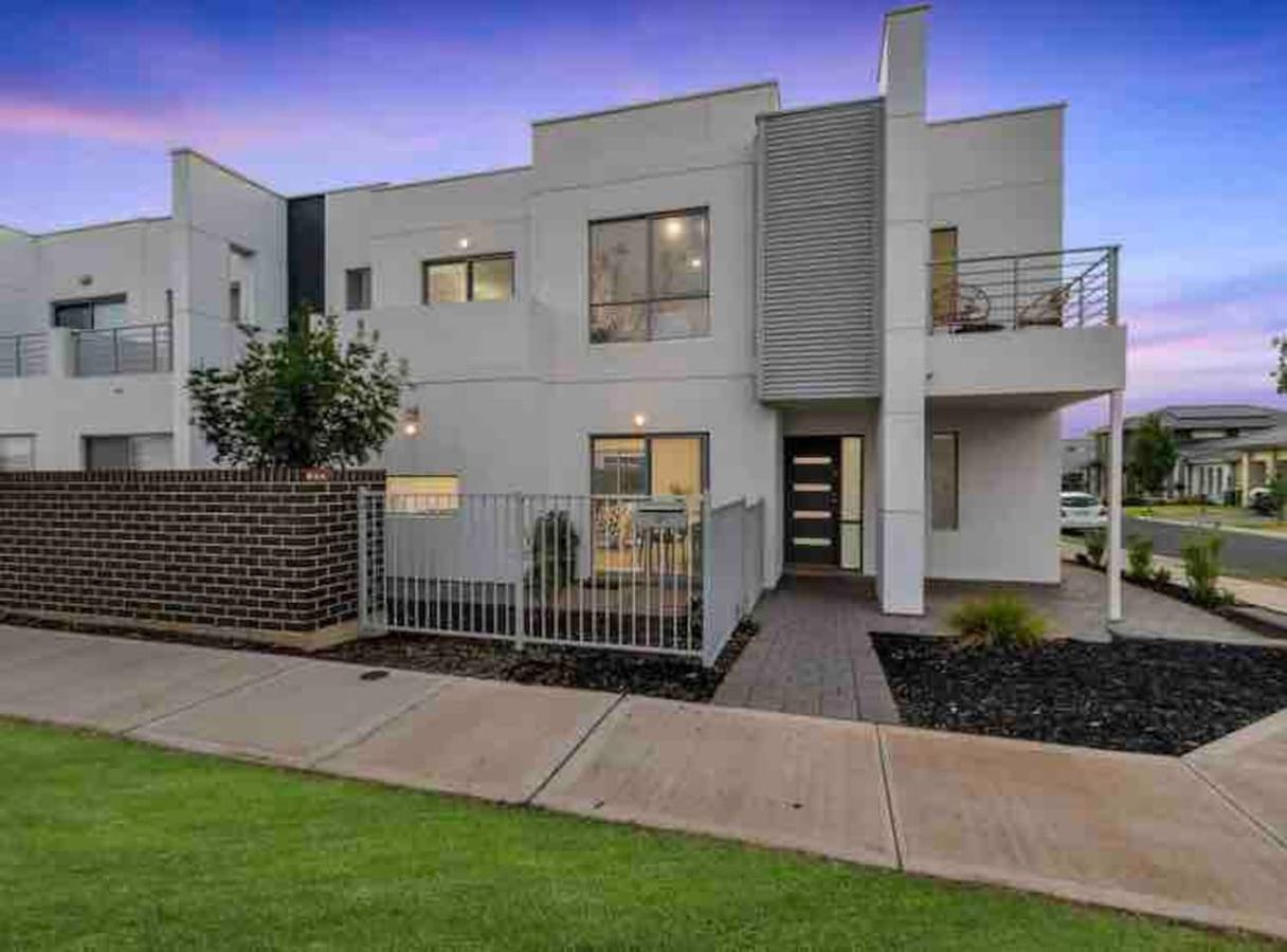 Findon SA Hervey Bay Accommodation