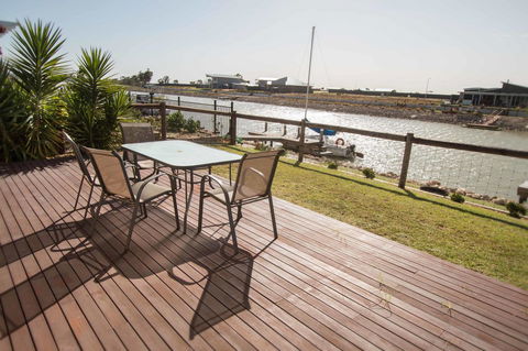 Waterfront On Jefferson, At Wellington Marina, SA - Tourism Hervey Bay 0