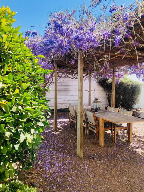 Belmore Cottage - Hervey Bay Accommodation 9