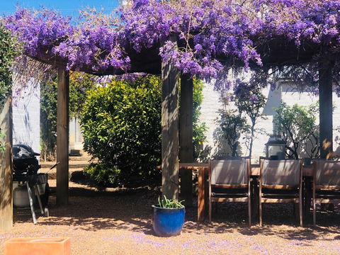 Belmore Cottage - Hervey Bay Accommodation 10