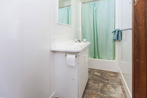 Echo Holiday Parks - Naracoorte - Hervey Bay Accommodation 8