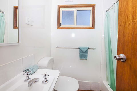 Echo Holiday Parks - Naracoorte - Hervey Bay Accommodation 15