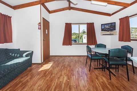 Echo Holiday Parks - Naracoorte - Hervey Bay Accommodation 14