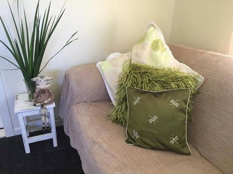 A Peaceful Cabin In The Country - Tourism Hervey Bay 2