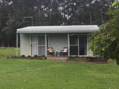 A Peaceful Cabin In The Country - Tourism Hervey Bay 5