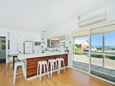 Boat House - Tourism Hervey Bay 1