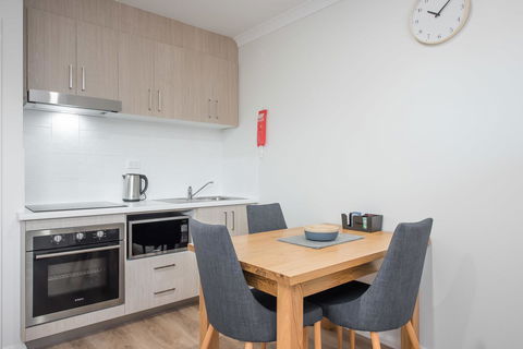 Jurien Bay Motel Apartments - Hervey Bay Accommodation 12