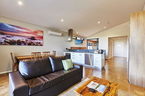 Eight Willows Retreat - Tourism Hervey Bay 34