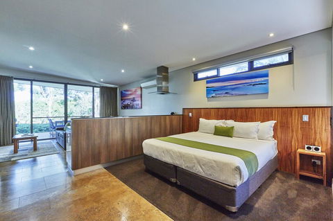 Eight Willows Retreat - Tourism Hervey Bay 9