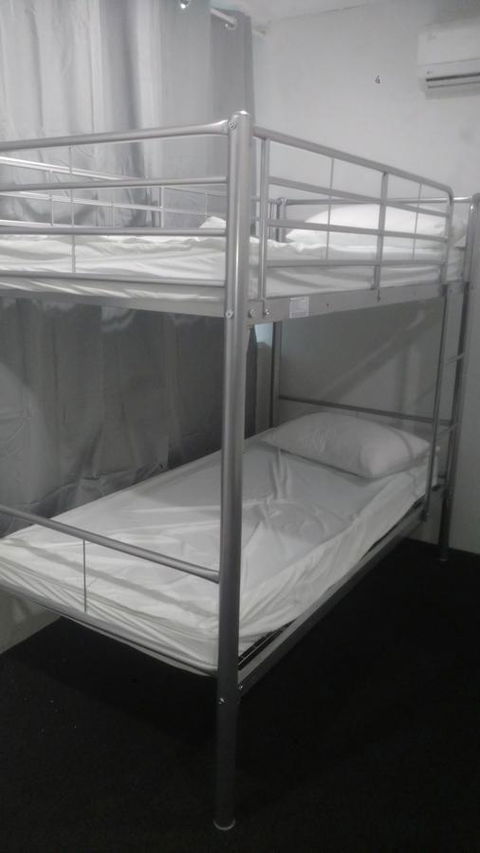 Perth City Backpackers Hostel - Note - Valid Passport Required To Check In - Hervey Bay Accommodation 22