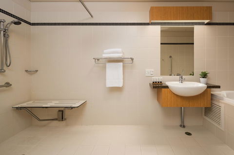 Esplanade Hotel Fremantle - By Rydges - Hervey Bay Accommodation 10