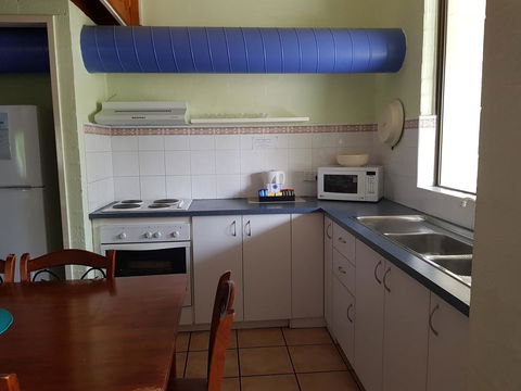Mandurah Family Resort - Hervey Bay Accommodation 7