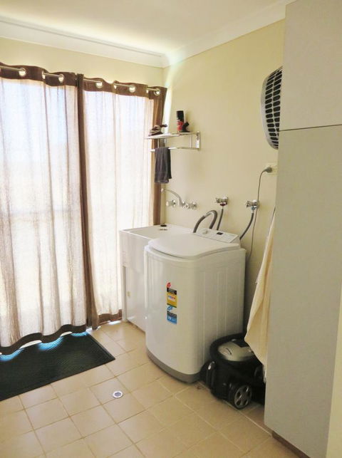 Kanga Cottage - Hervey Bay Accommodation 23