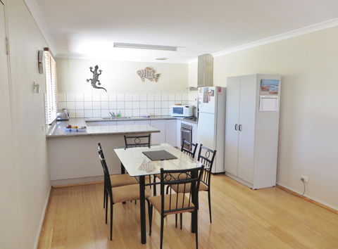 Kanga Cottage - Hervey Bay Accommodation 15