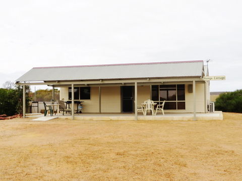 Kanga Cottage - Hervey Bay Accommodation 1