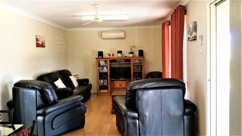 Kanga Cottage - Hervey Bay Accommodation 9