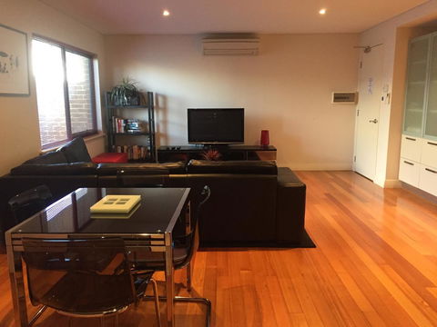 Parklane Apartments - Tourism Hervey Bay 5