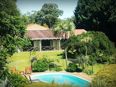 Karri Forest Motel - Tourism Hervey Bay 0
