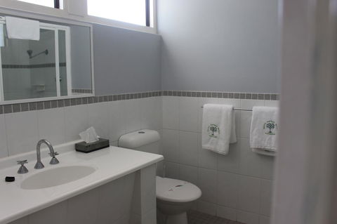 Karri Forest Motel - Tourism Hervey Bay 40